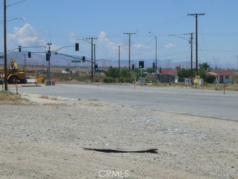 Photo of 0 Vac/Pearblossom Hw/Vic Longvie, Pearblossom, CA 93553 (MLS # SR25259359)