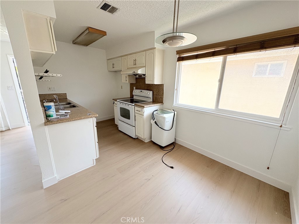 18131 Camino Bello 4