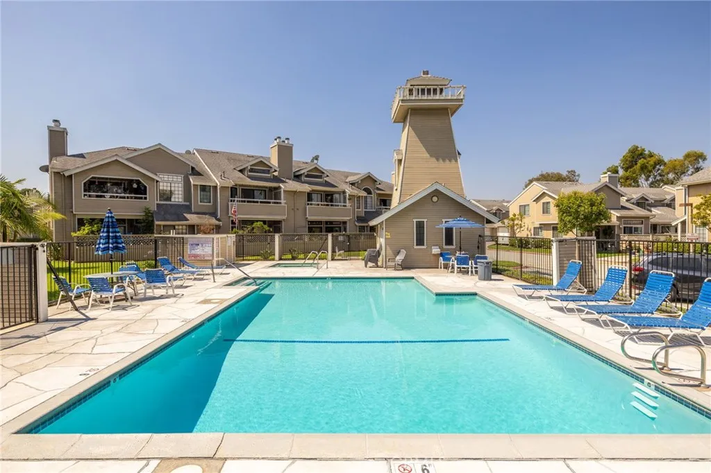 Anaheim, California 92801, United States, 2 Bedrooms Bedrooms, ,3 BathroomsBathrooms,Residential,Active,177071