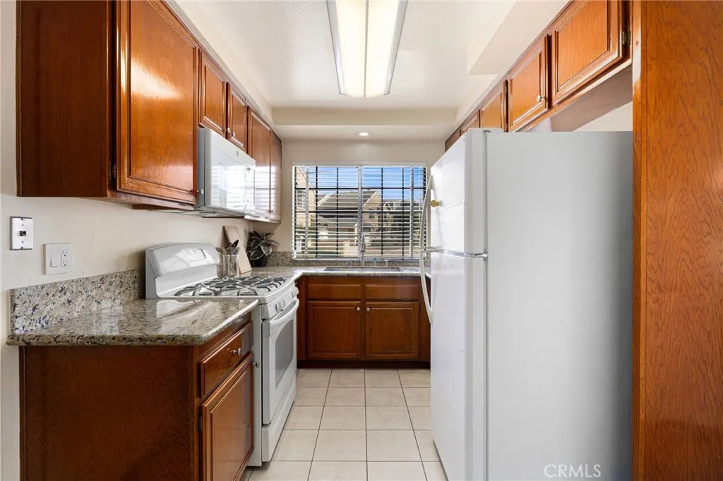 Anaheim, California 92801, United States, 2 Bedrooms Bedrooms, ,3 BathroomsBathrooms,Residential,Active,177071