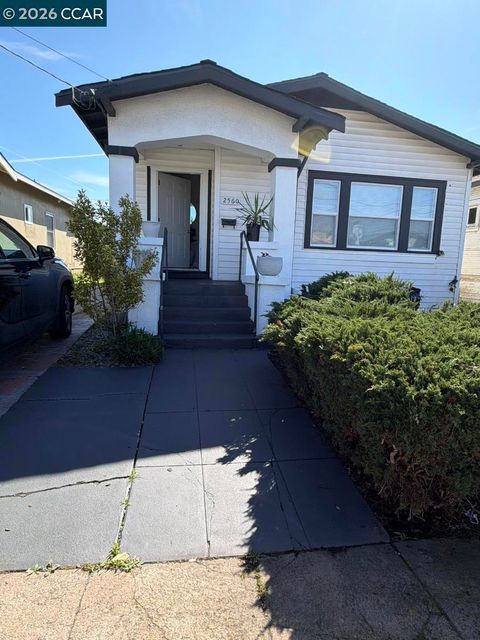 Photo of 2560 68Th Ave Ave, Oakland, CA 94605 (MLS # 41125835)