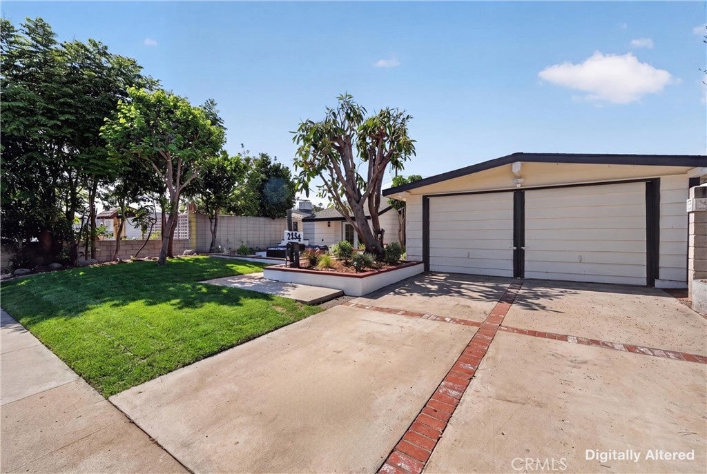 2134 W Romneya Drive, Anaheim CA 92801