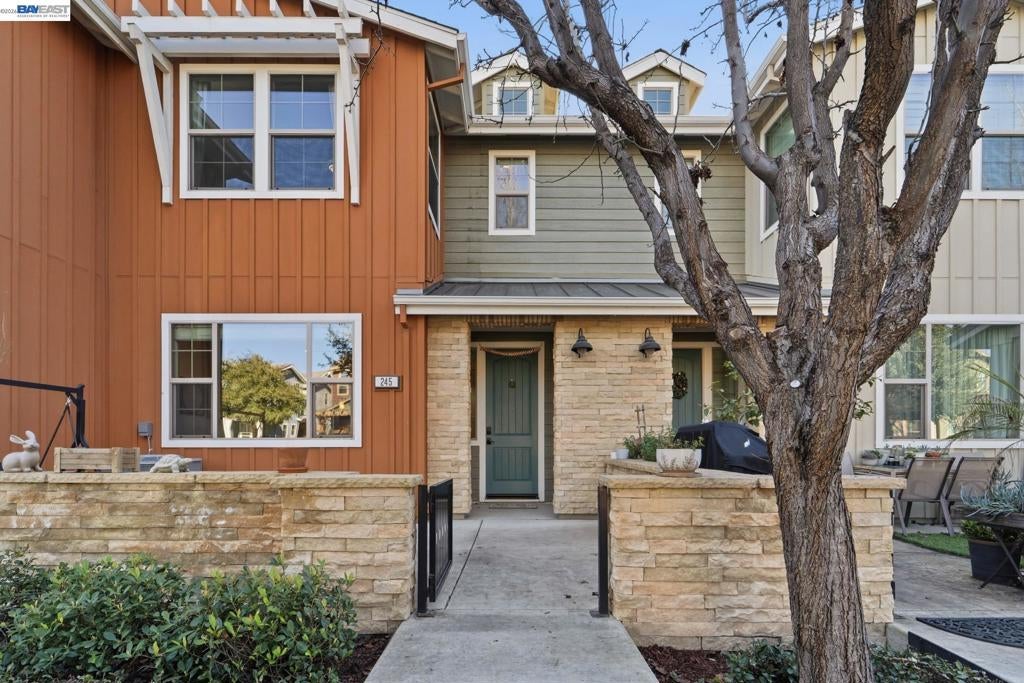 245 Fennel Way, Livermore CA 94551