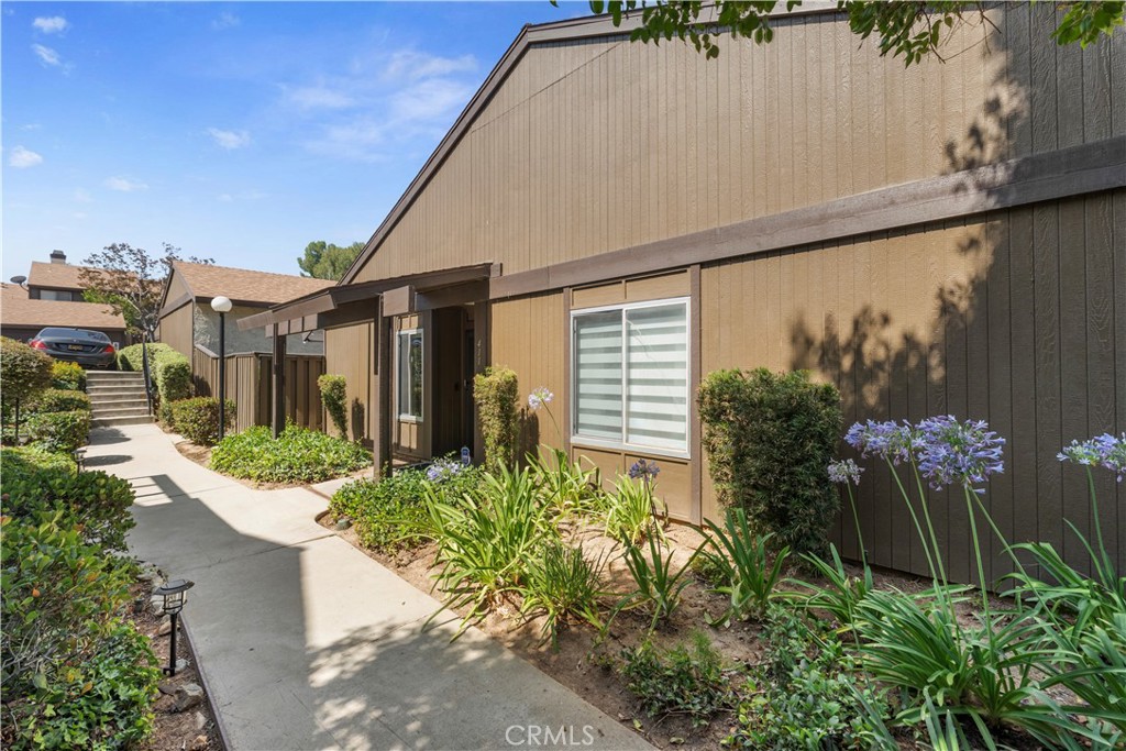 411 Heatherglen