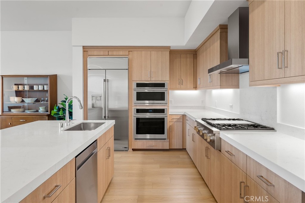 3502 Rivington