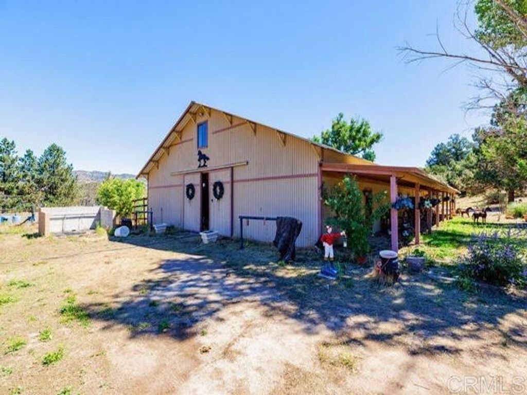Photo of 61390 State Highway 74, Mountain Center, CA 92561 (MLS # PTP2507206)