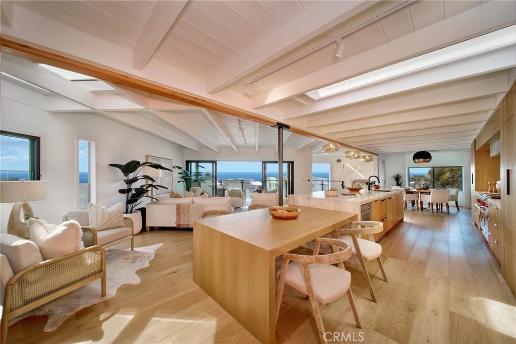 2604 Victoria Drive