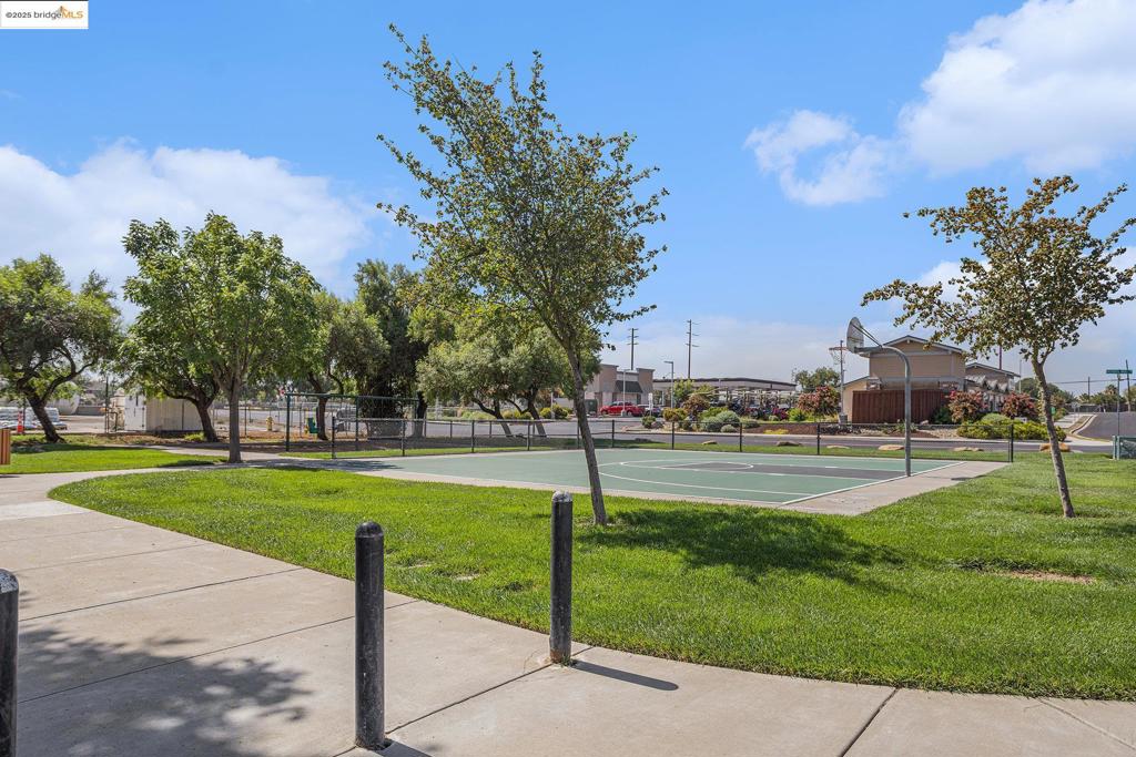 HOMECOMINGS - Residential