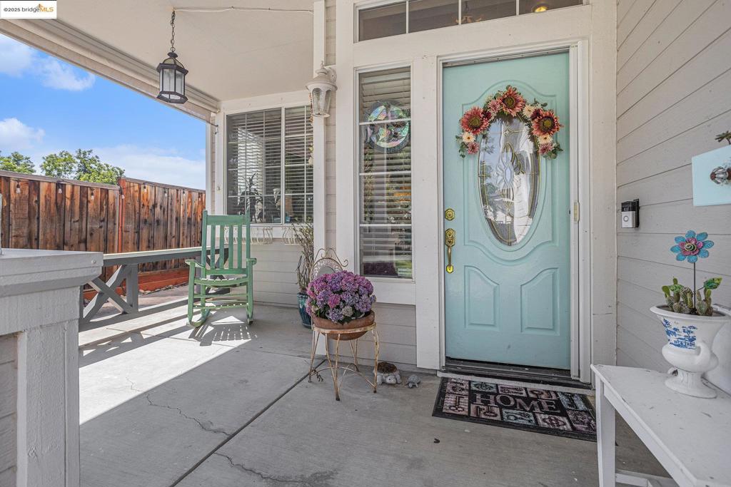 HOMECOMINGS - Residential