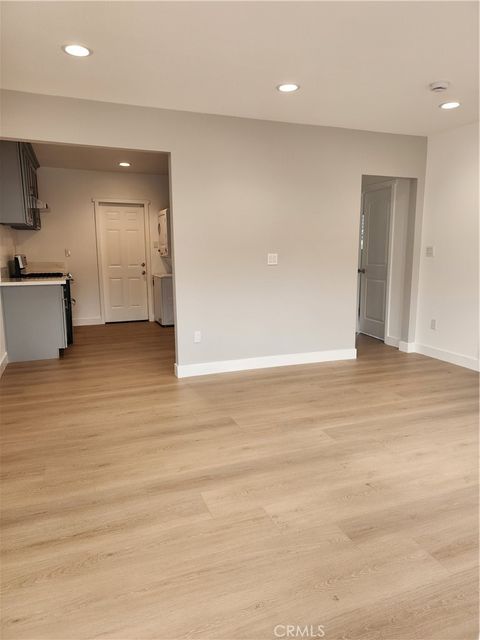 Photo of 172 N Bonnie Avenue #1, Pasadena, CA 91106 (MLS # WS26077005)