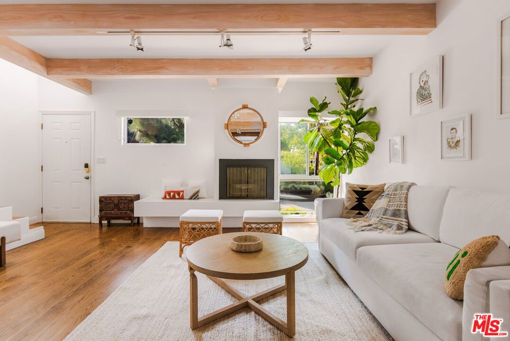 Photo of 3101 5th Street #3, Santa Monica, CA 90405 (MLS # 25591591)