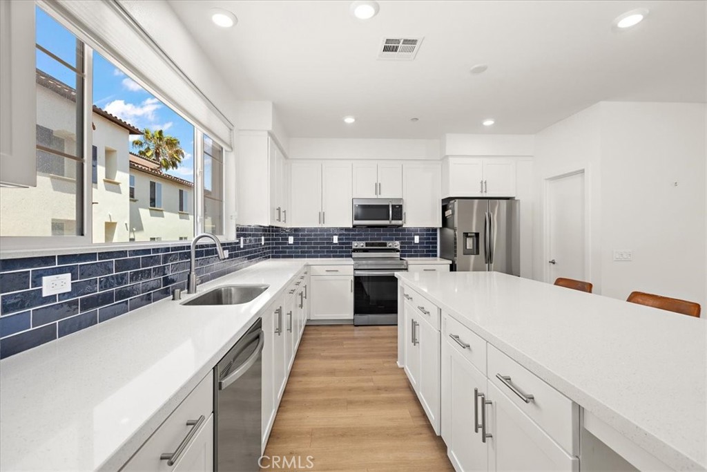 3667 Elm Avenue