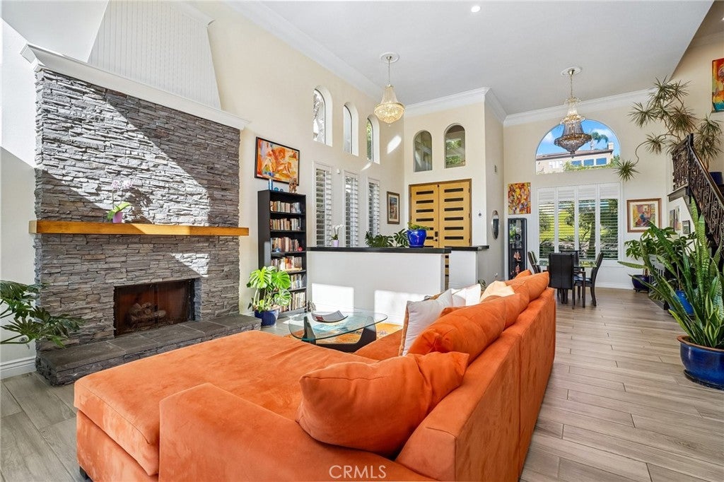 7365 Westcliff Drive