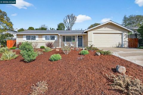 Photo of 29 29 Whitehall Drive Dr, Orinda, CA 94563 (MLS # 41124514)