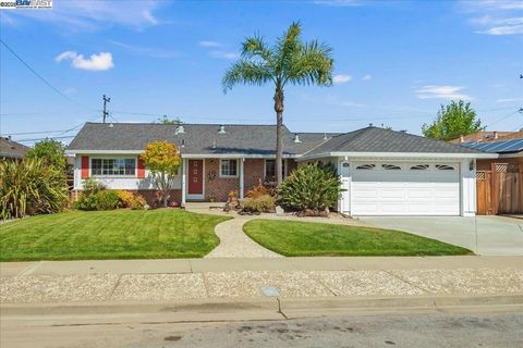 5209 Waller Ave Fremont CA 94536