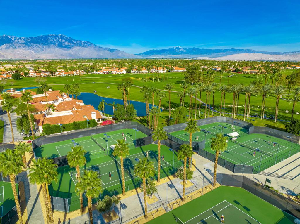 Desert Falls C.C. - Residential
