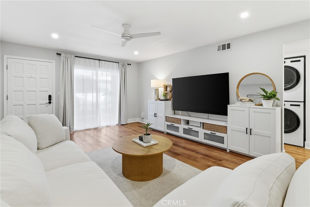 20962 Sandbar Lane 101