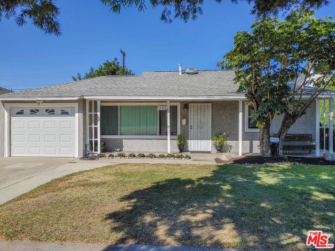 Photo of 13312 Markdale Avenue, Norwalk, CA 90650 (MLS # 26990847)
