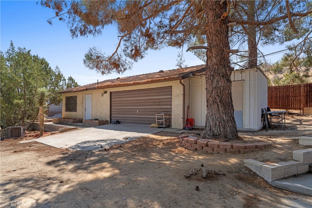 32451 Valyermo Road