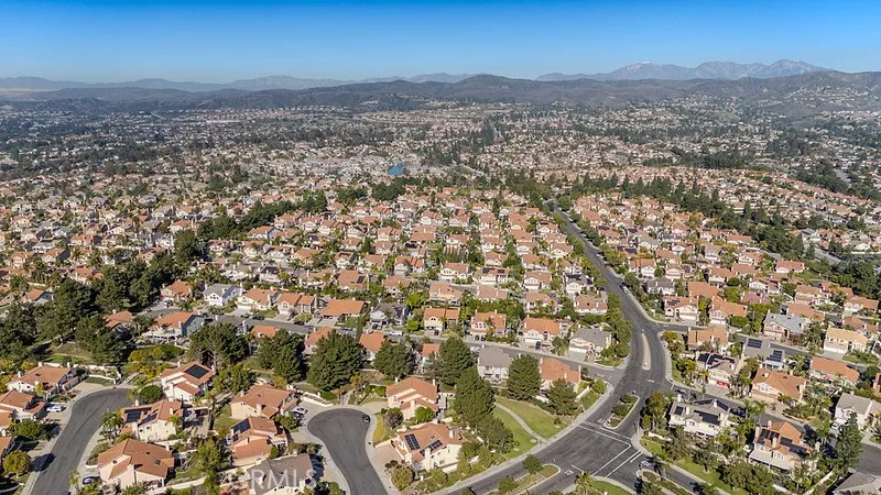 Yorba Linda, California 92887, United States, 4 Bedrooms Bedrooms, ,3 BathroomsBathrooms,Residential,Active,252319