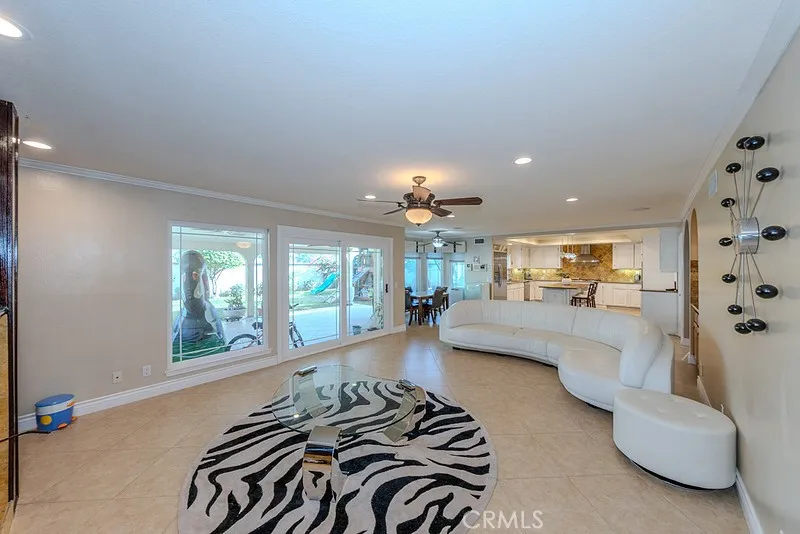 Yorba Linda, California 92887, United States, 4 Bedrooms Bedrooms, ,3 BathroomsBathrooms,Residential,Active,252319