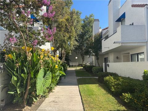 372 Park Shadow Court 44 Baldwin Park CA 91706