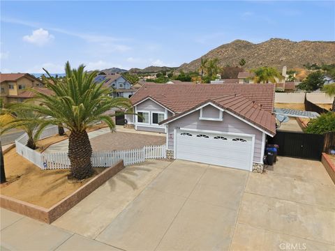 Photo of 25708 Aspenwood Court, Moreno Valley, CA 92557 (MLS # CV26083827)