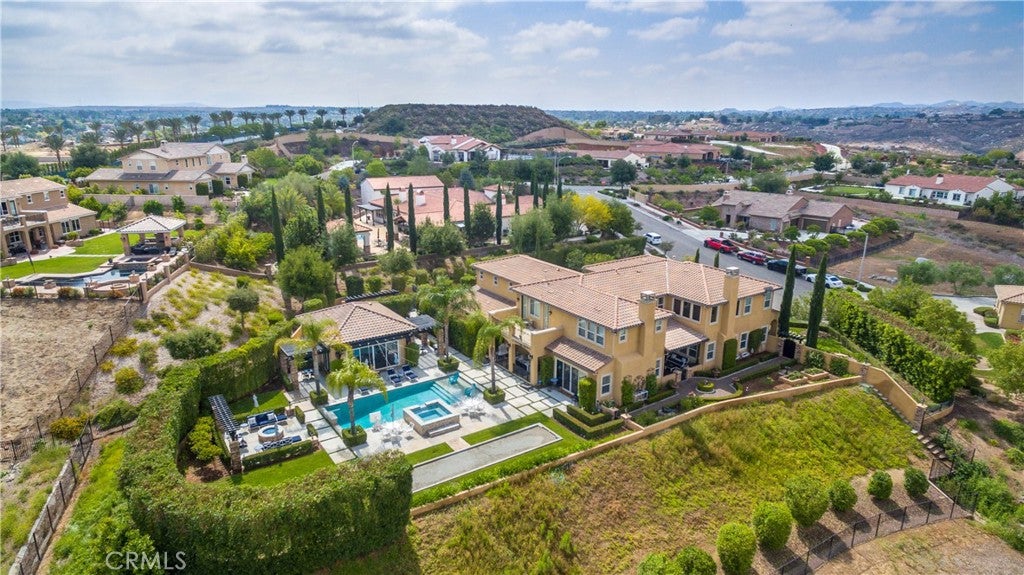 455 Wrightwood Court
