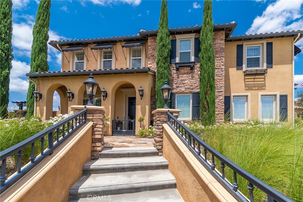 455 Wrightwood Court