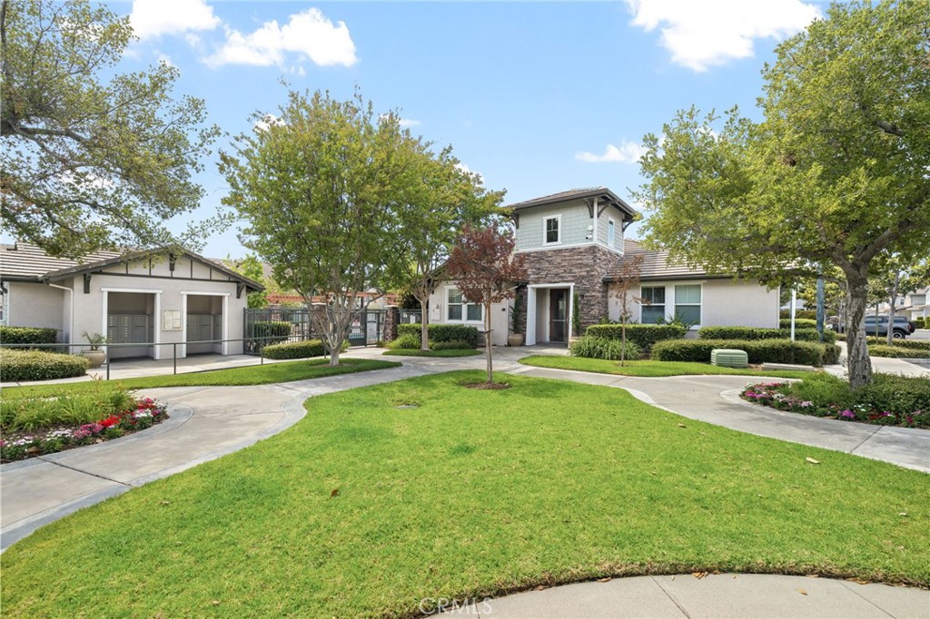 8055 Pueblo Place 106