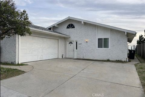 Photo of 13450 LOCHRIN Lane, Sylmar, CA 91342 (MLS # SR25270435)