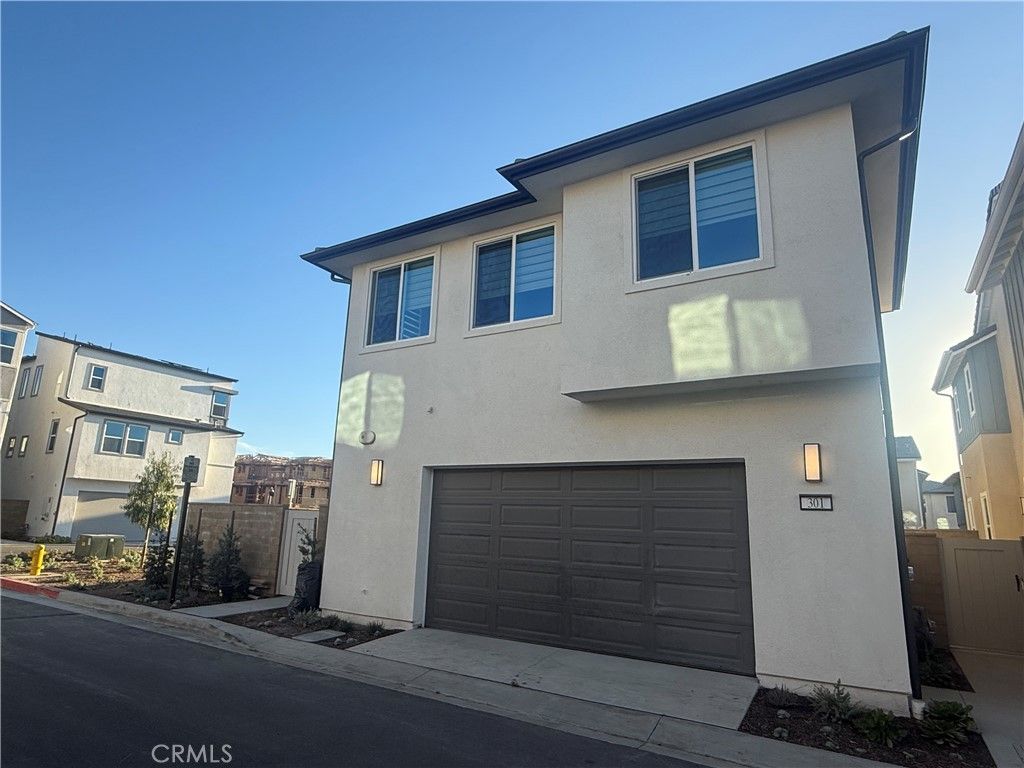 Photo of 301 Shoveler, Irvine, CA 92618 (MLS # OC26095626)