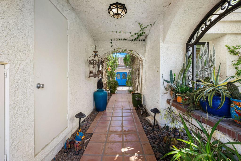 49520 Avenida Vista Bonita