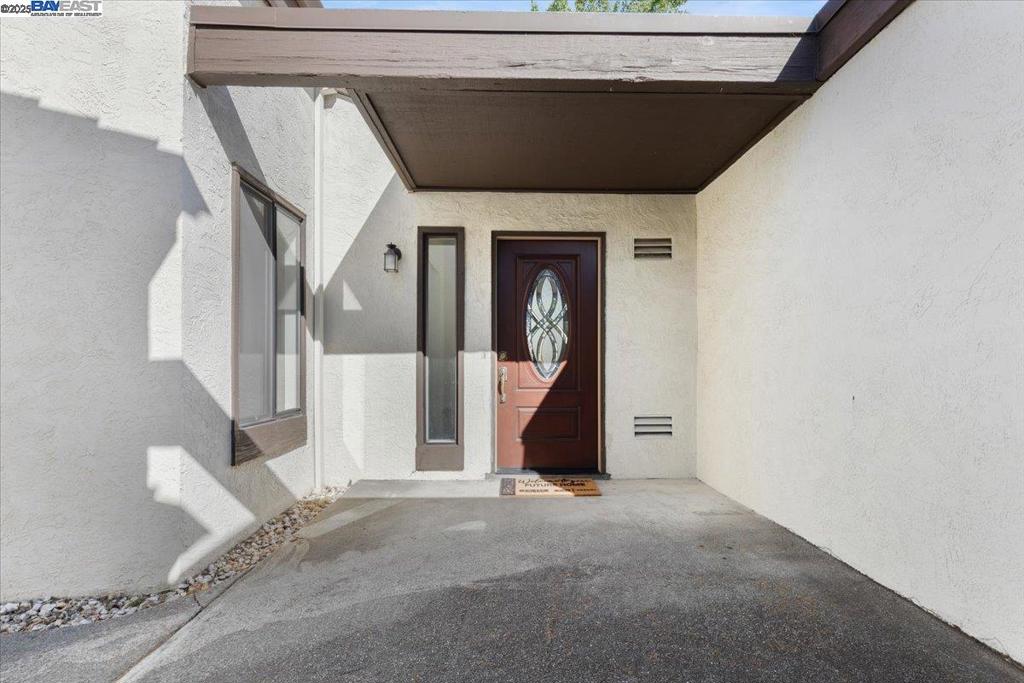 236 Tangerine Ct