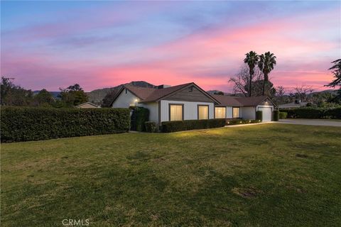 Photo of 28216 Eucalyptus Ave, Highland, CA 92346 (MLS # IG26057300)