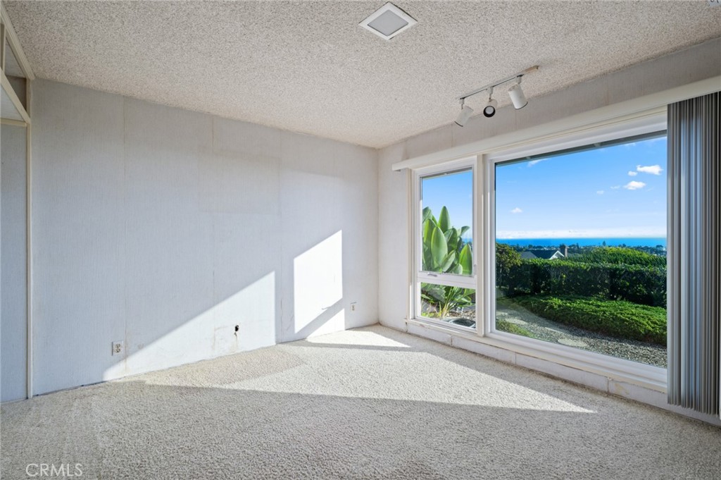 Harbor View Hills (Robertson) (HVWR) - Residential
