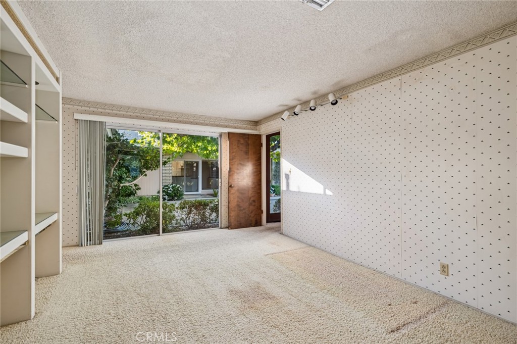 Harbor View Hills (Robertson) (HVWR) - Residential