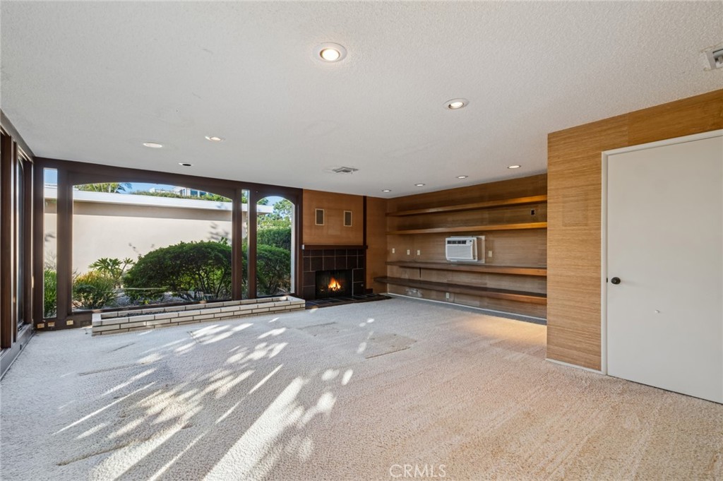 Harbor View Hills (Robertson) (HVWR) - Residential