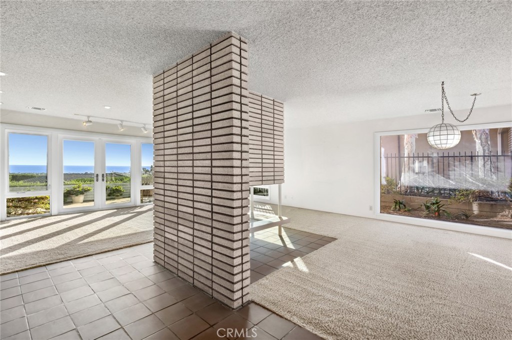 Harbor View Hills (Robertson) (HVWR) - Residential