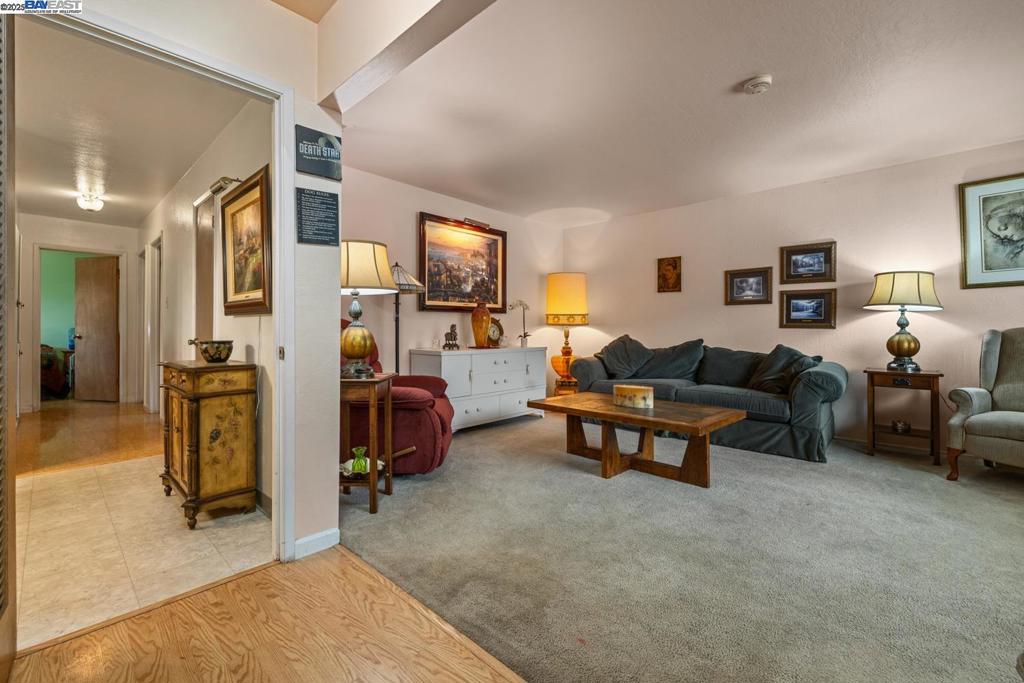 IRVINGTON DIST. - Residential