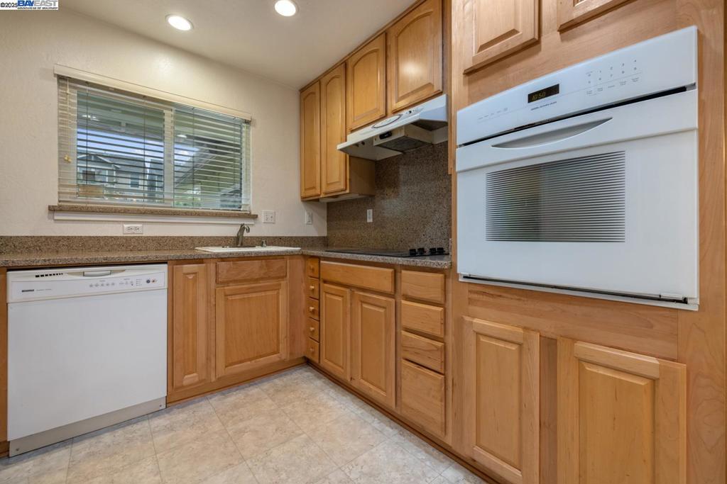 IRVINGTON DIST. - Residential