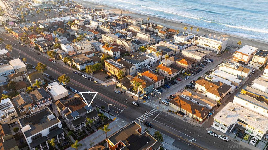 807 Santa Barbara Pl