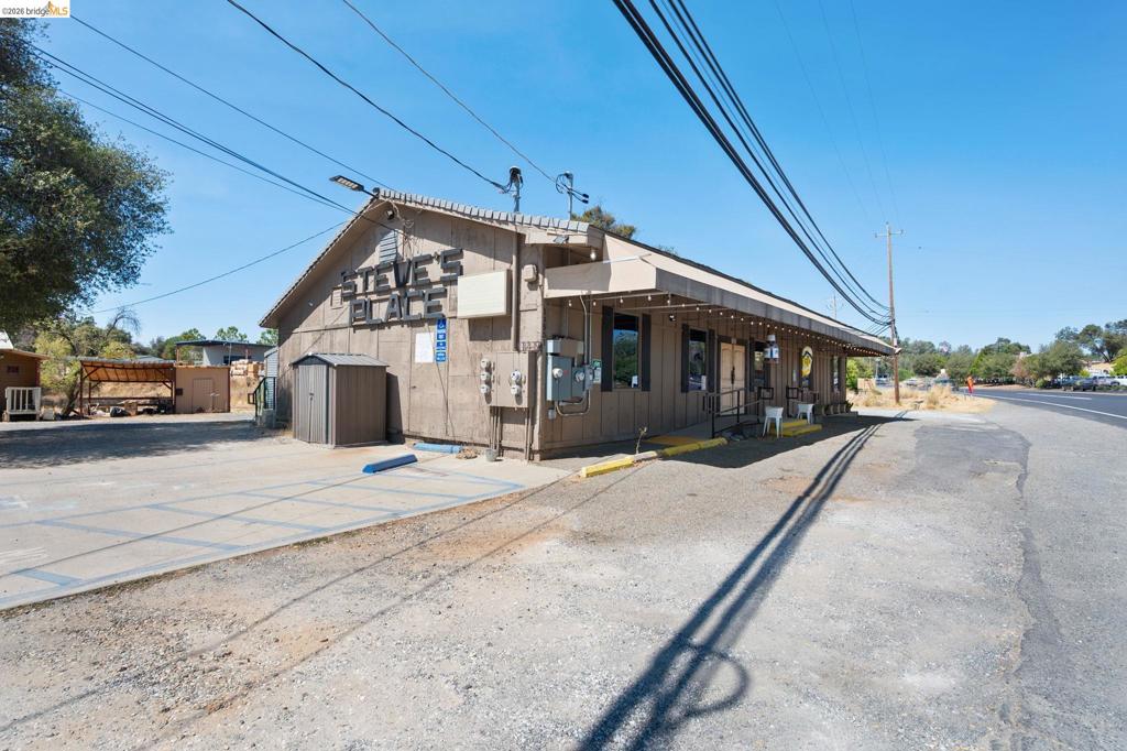 14551 Tuolumne Rd