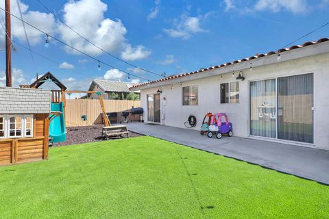 Tiny photo for 51685 Avenida Herrera, La Quinta, CA 92253 (MLS # 219146803DA)