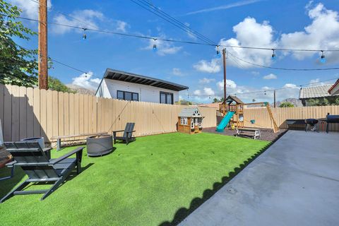 Tiny photo for 51685 Avenida Herrera, La Quinta, CA 92253 (MLS # 219146803DA)