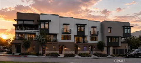 MLS: OC26172937