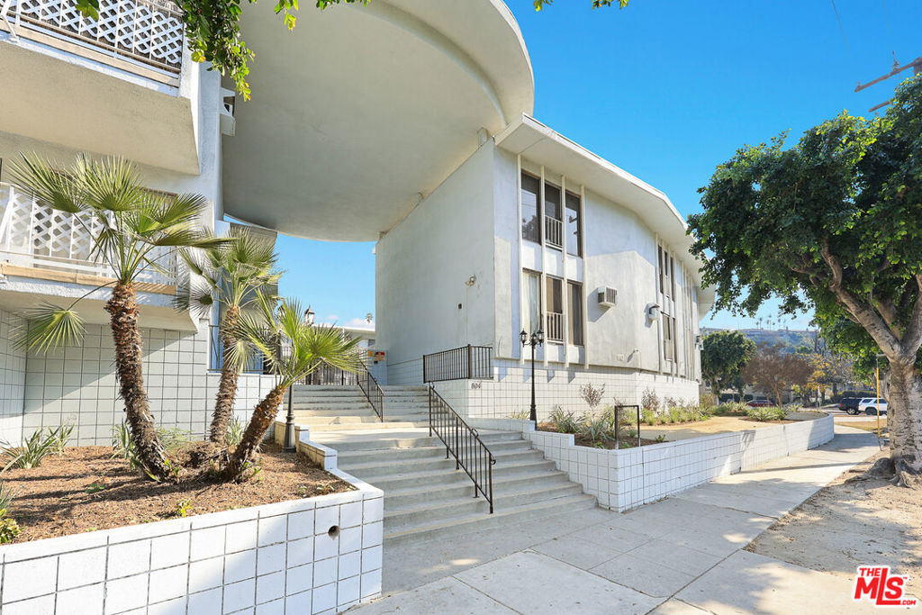 804 N Garfield Avenue