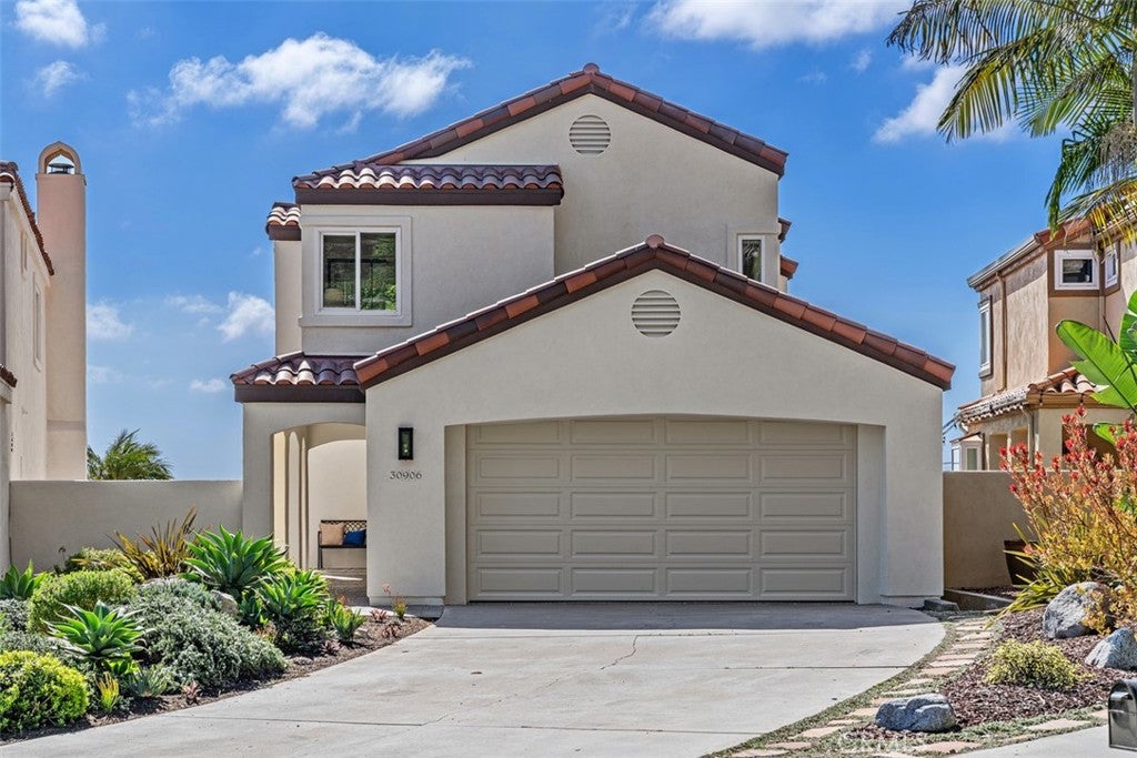 Photo of 30906 Calle Barbosa, Laguna Niguel, CA 92677 (MLS # OC26197982)