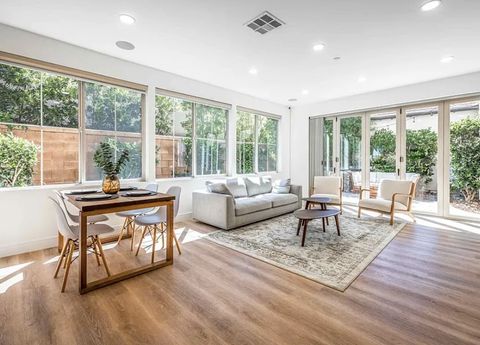 127 Bright Poppy Irvine CA 92618