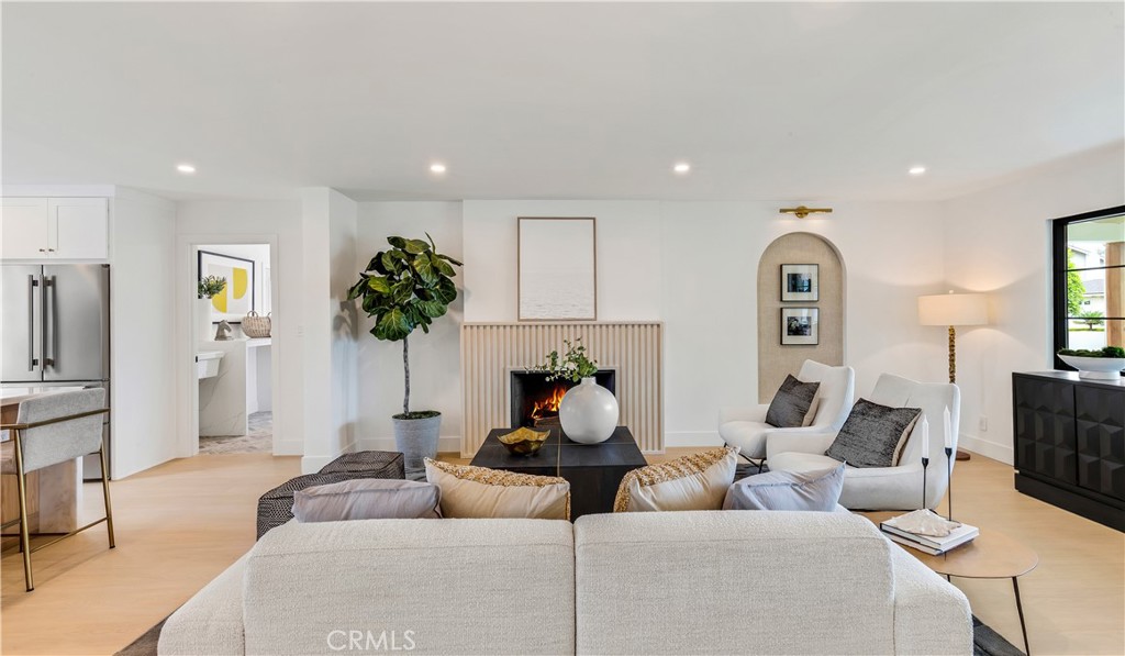 14711 Mimosa Lane